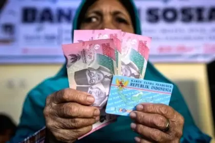 bansos pkh dan bpnt november 2025